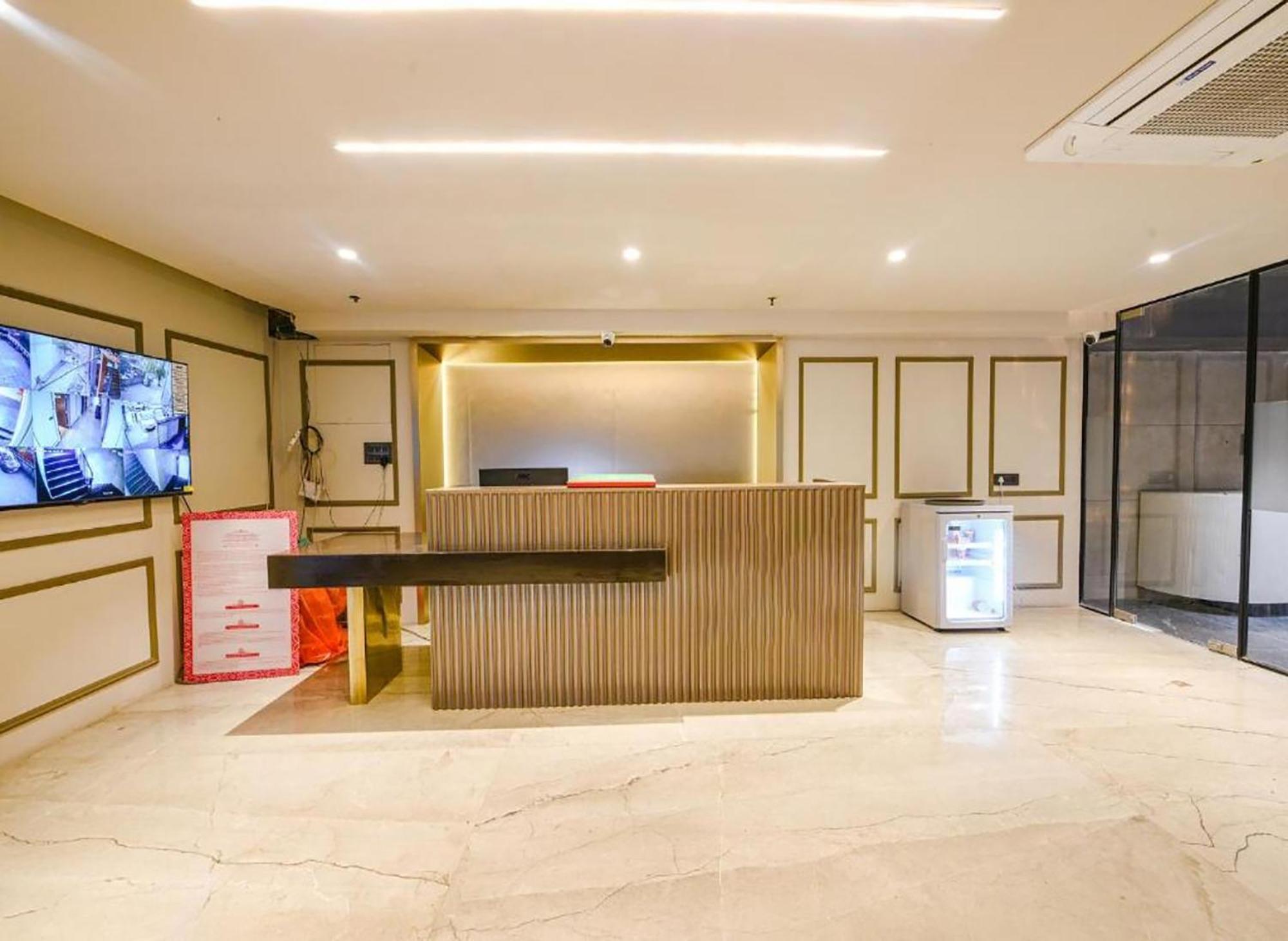 Hotel Cullinan By Qotel Janakpuri Delhi Kültér fotó