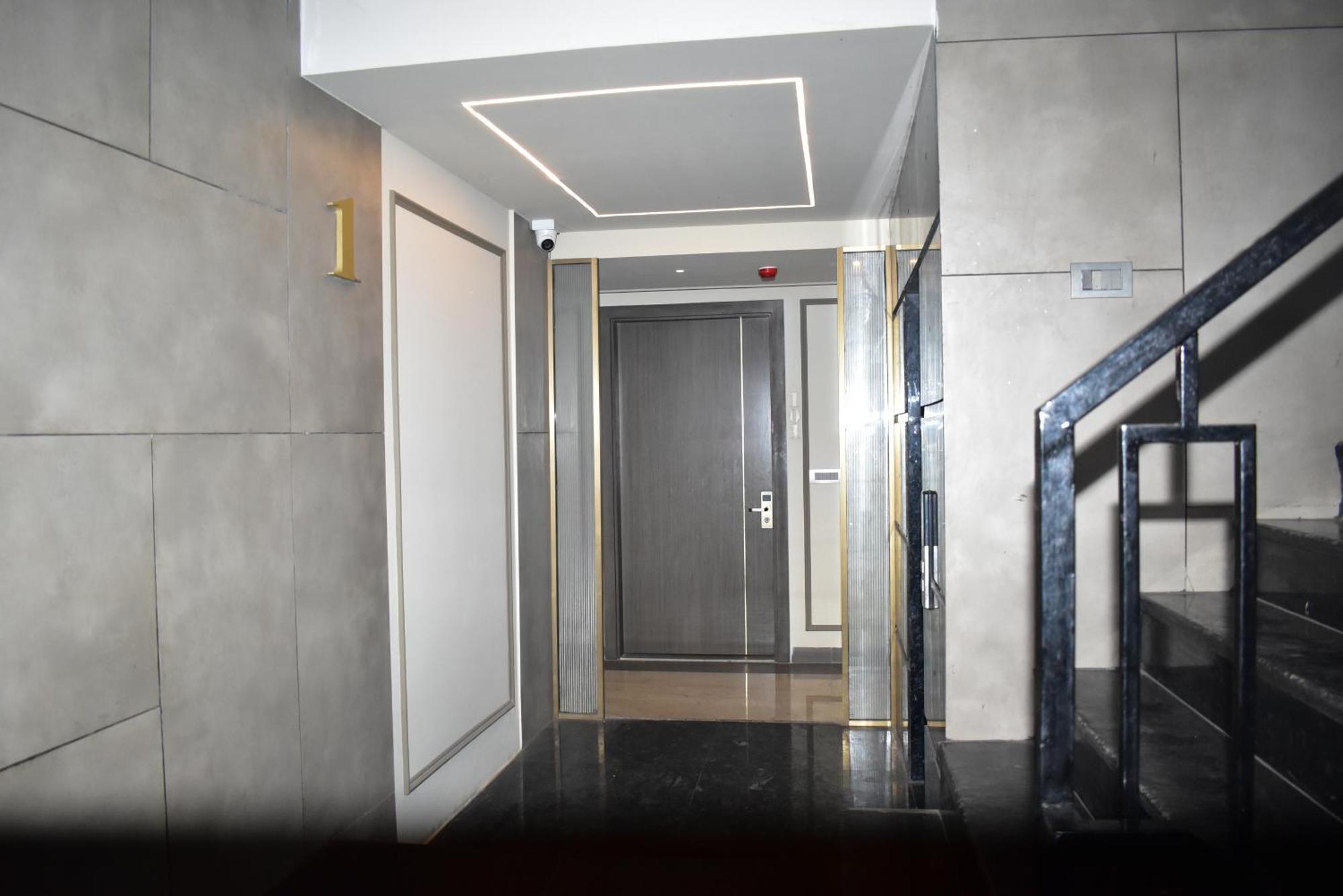 Hotel Cullinan By Qotel Janakpuri Delhi Kültér fotó