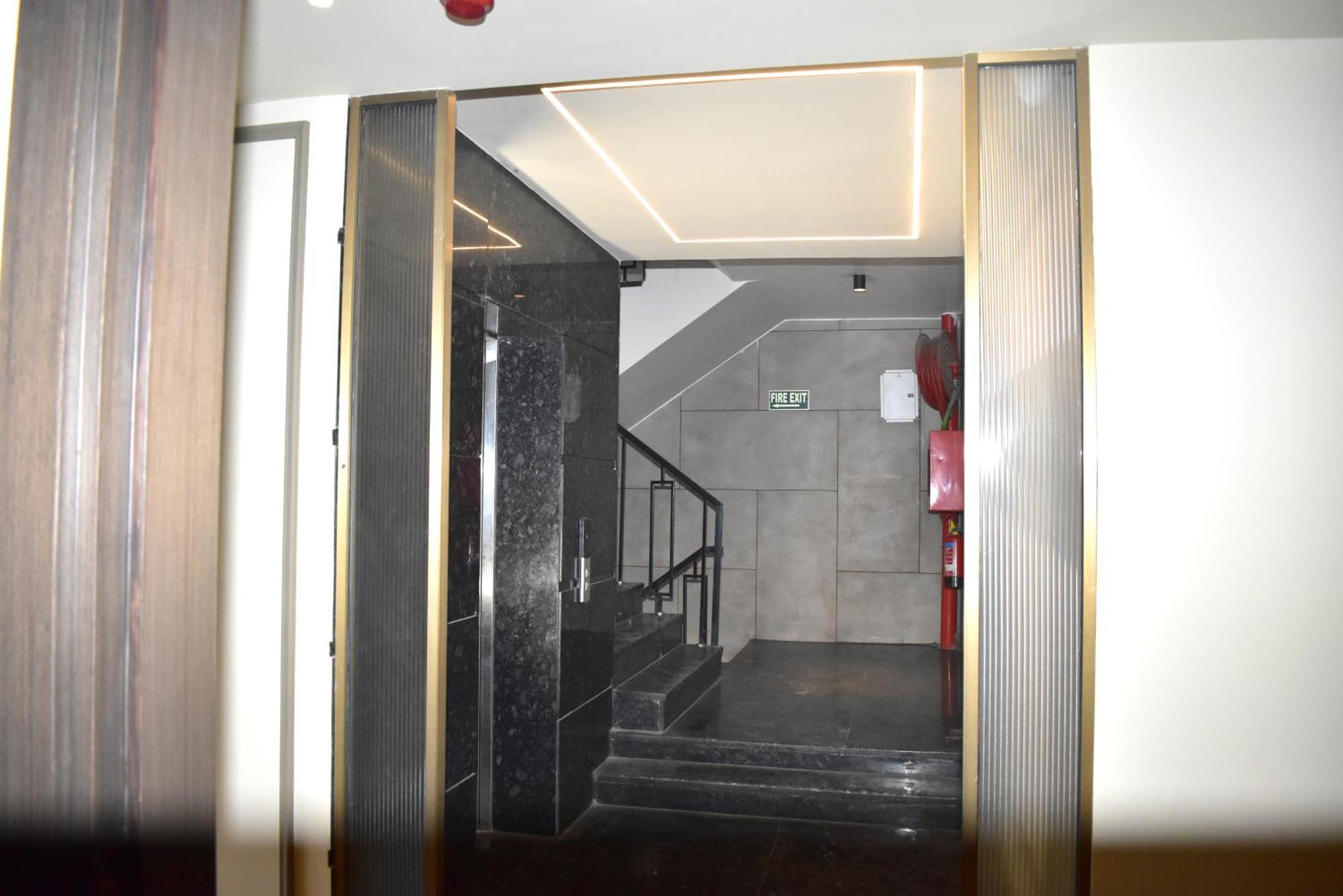 Hotel Cullinan By Qotel Janakpuri Delhi Kültér fotó